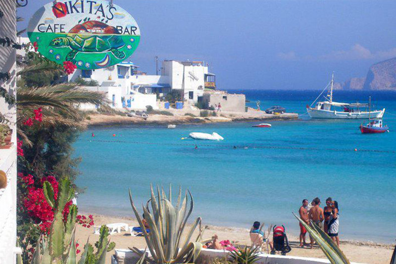 Nikitas Bar - Koufonisia